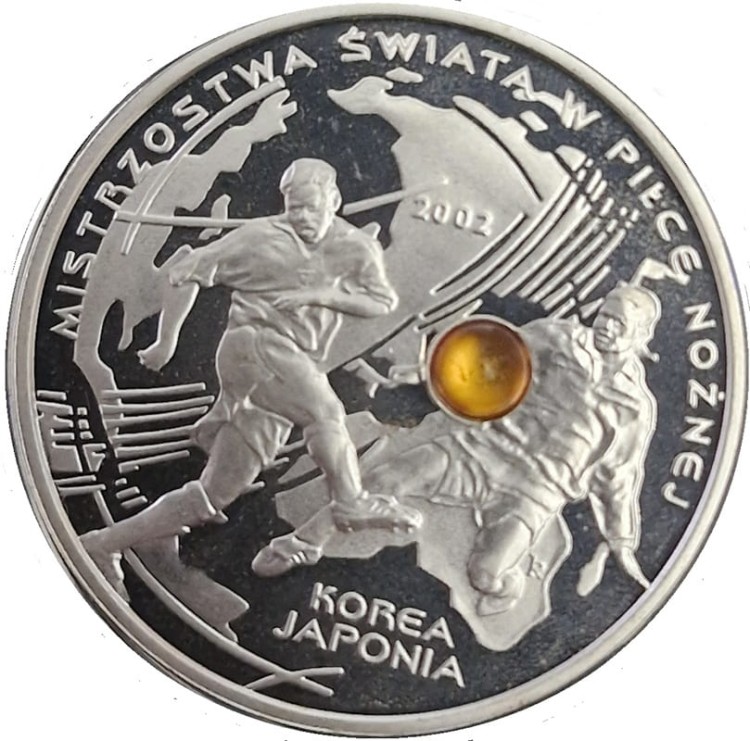 Moneta 10 zł MŚ w Piłce Nożnej Korea-Japonia bursztyn 2002 rewers