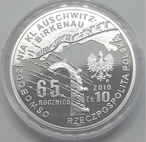 Moneta 10 zł 65. rocznica Oswobodzenia KL Auschwitz-Birkenau 2010 r. awers