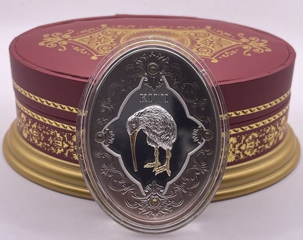 Faberge 2 dollars 2014 r. Jajo Kiwi szkatułka