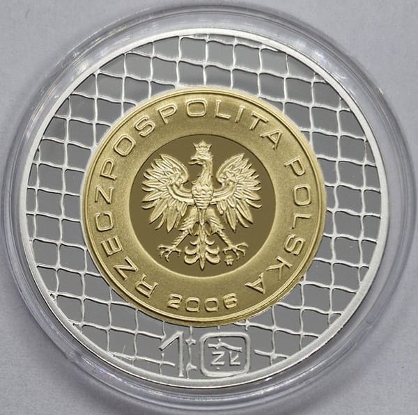 Moneta 10 zł MŚ w piłce nożnej Niemcy plater 2006 awers